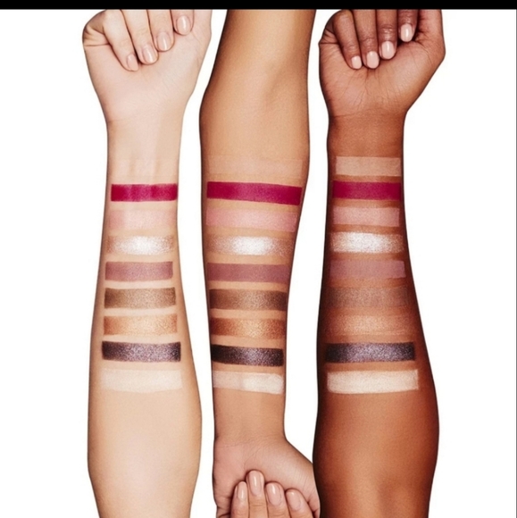 M.A.C - Picture 2 of 8